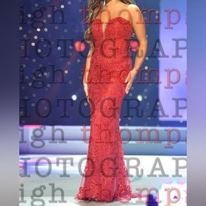 Red Prom/Pageant gown